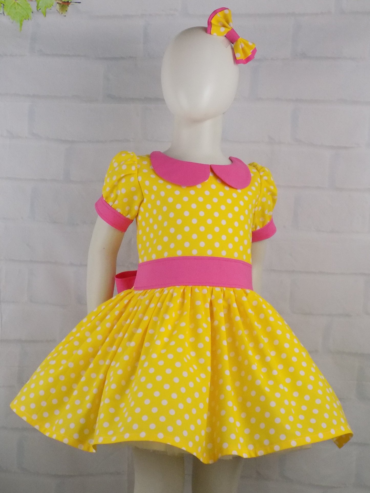 Girl Yellow Polka Dot Dress with Collar for Pageant Personality Wear