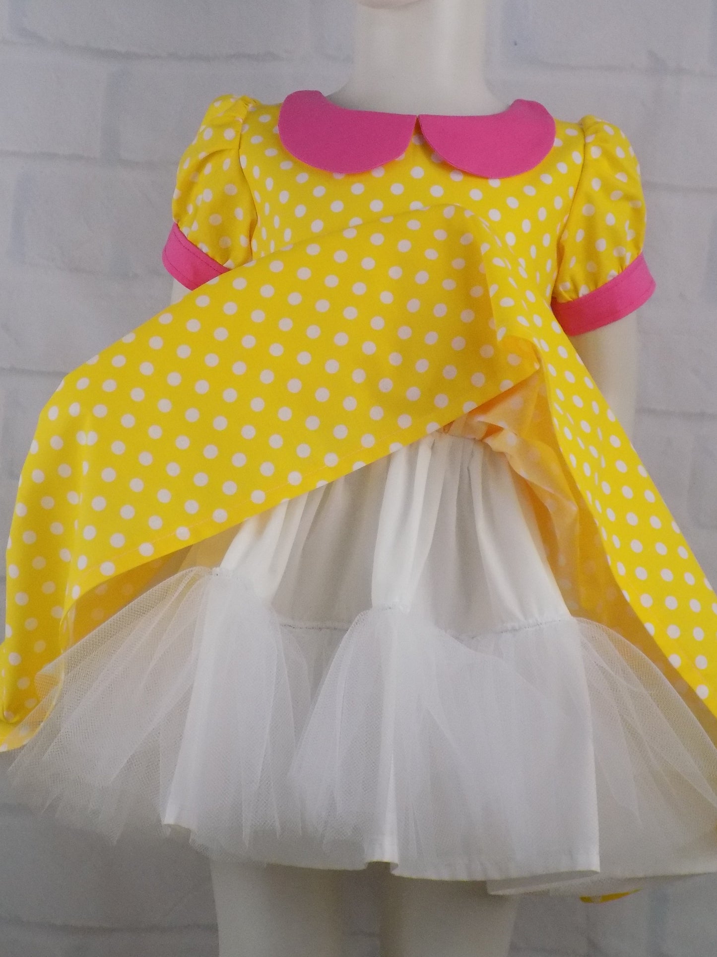 Girl Yellow Polka Dot Dress with Collar for Pageant Personality Wear