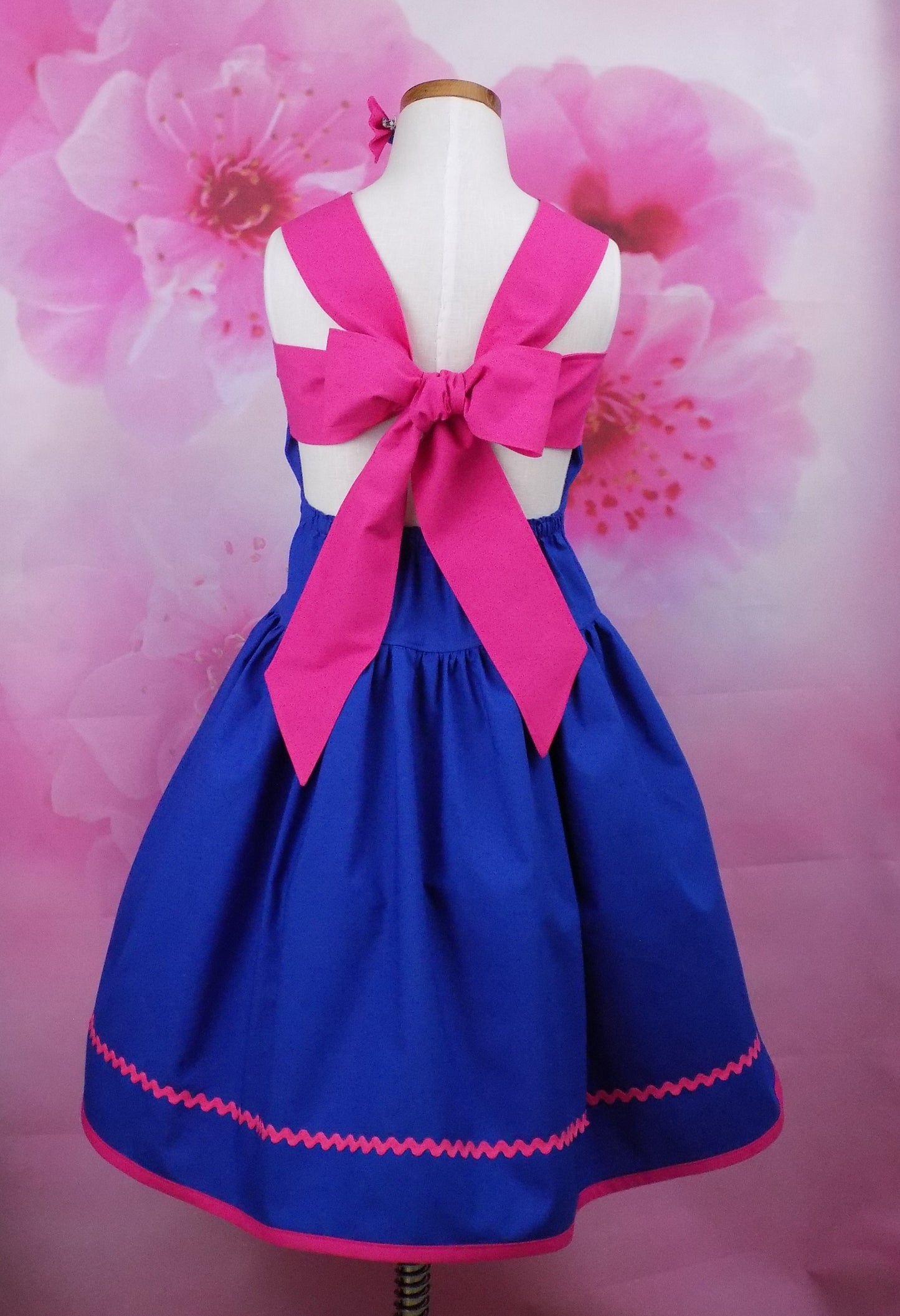 Open Back Interview Dress with Sweetheart Neckline and Cute Collar for Pageants in Baby to Teen sizes