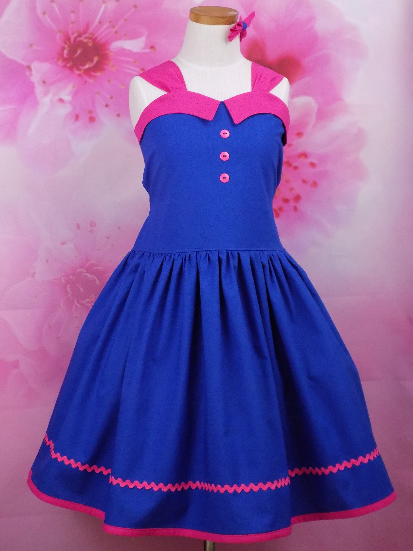 Open Back Interview Dress with Sweetheart Neckline and Cute Collar for Pageants in Baby to Teen sizes